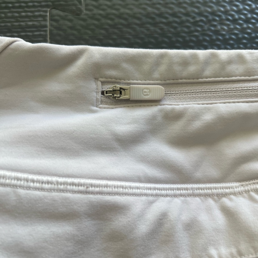 Lululemon Play off the Pleats Tennis Skirt in White Size 2 Regular - Picture 11 of 11